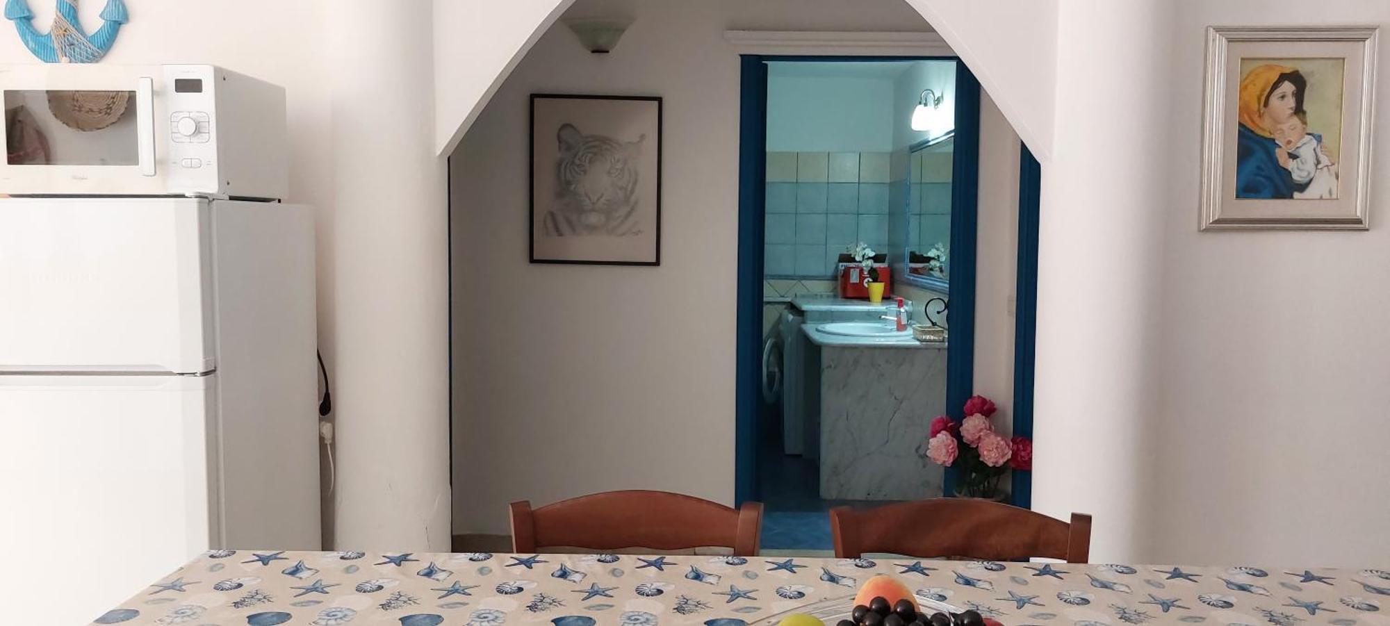 Casa Vacanze Laura ตอร์โตลี ภายนอก รูปภาพ